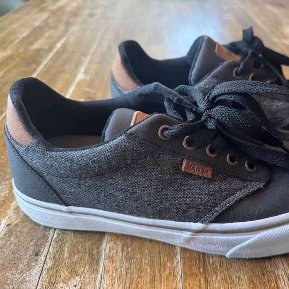 Men's Vans Atwood Deluxe Skate Shoes - Picture 4 of 7